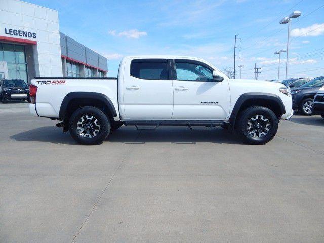 Certified Pre-Owned 2017 Toyota Tacoma TRO Crew Cab Pickup in Kansas ...